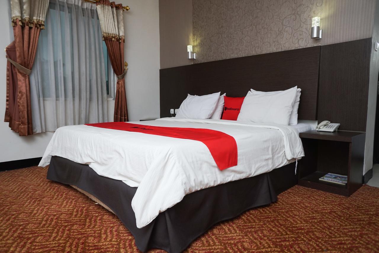 Hotel Reddoorz @ Cihampelas 3