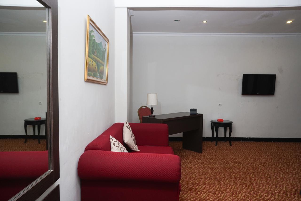 Reddoorz @ Cihampelas 3 Hotel