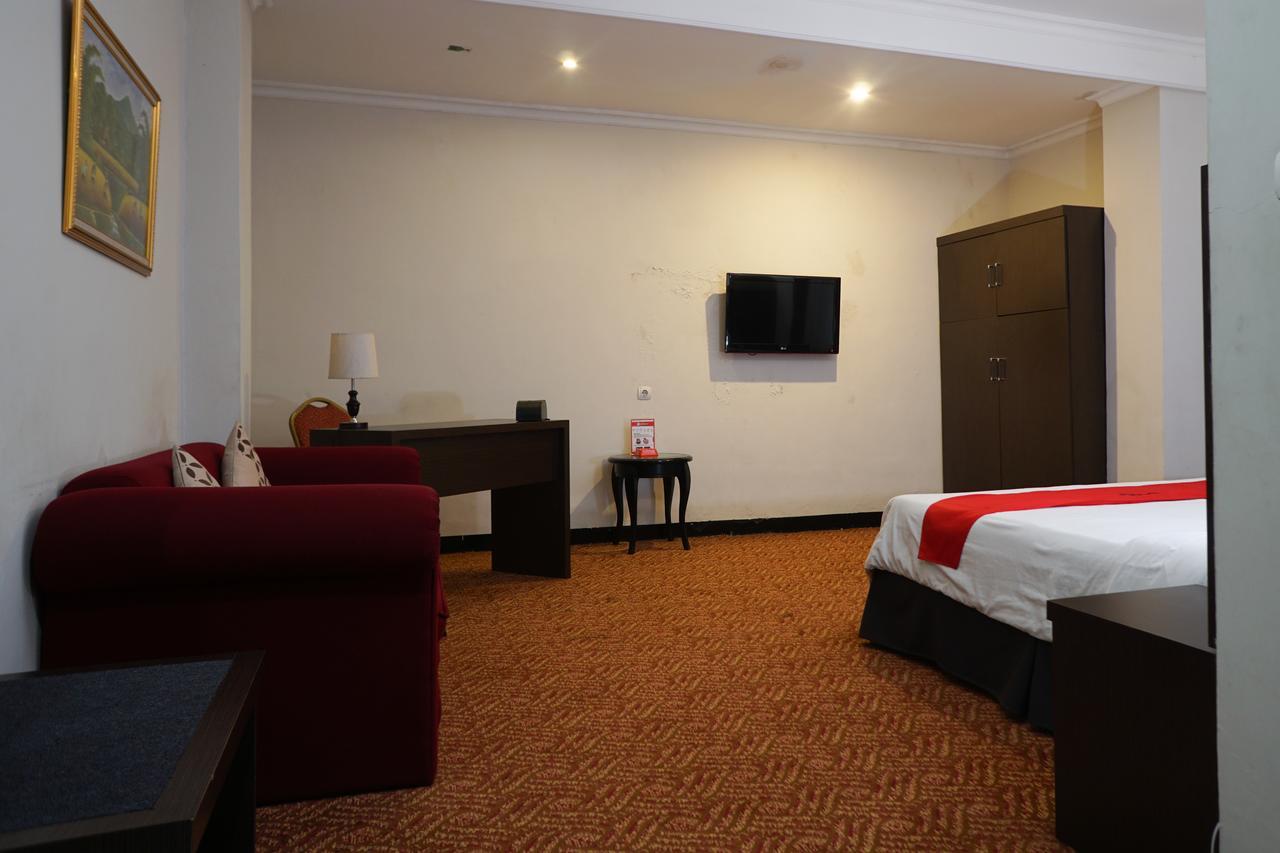 Hotel Reddoorz @ Cihampelas 3